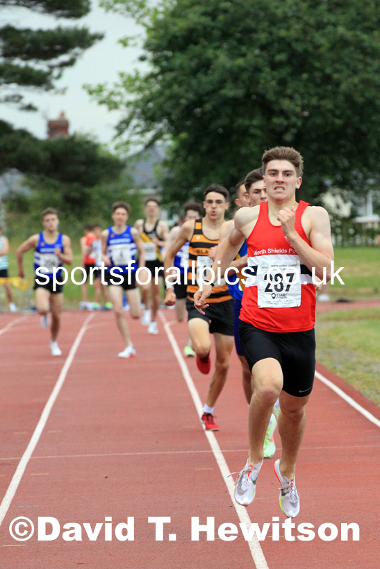 800 metres, 2022 NEGP Monkton No 4, June 29th. Photo: David T. Hewitson/Sports for All Pics